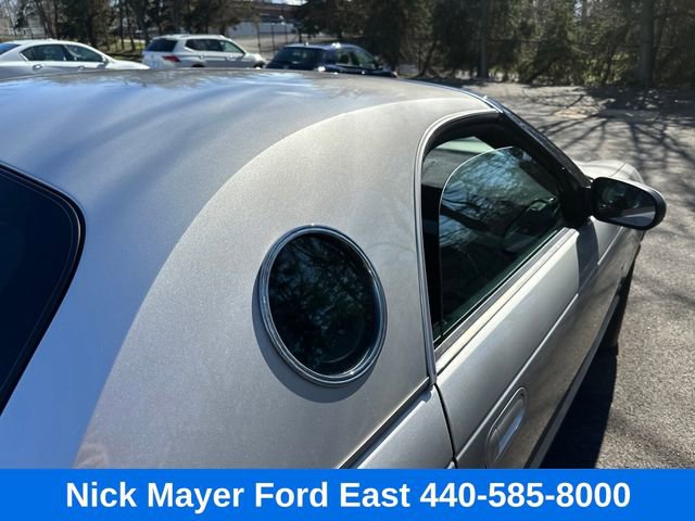 Used 2004 Ford Thunderbird RWD image 10