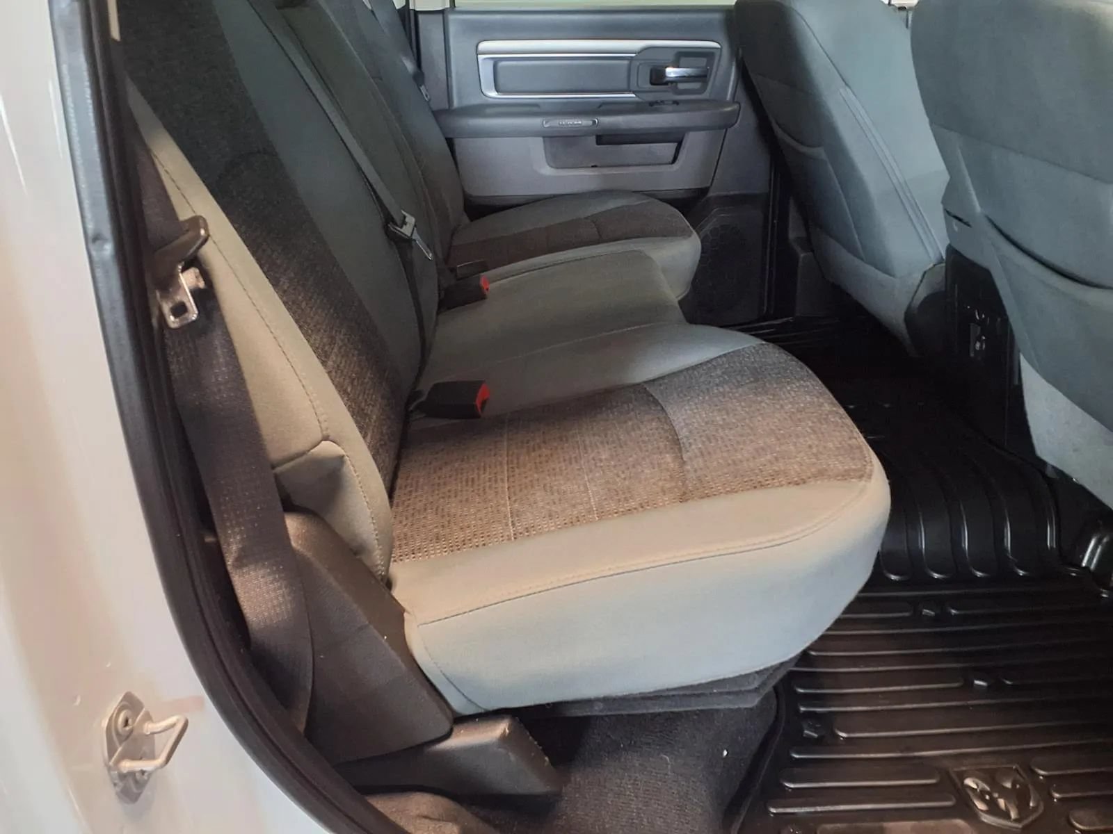 Used 2019 RAM 1500 Big Horn AWD/4WD image 9