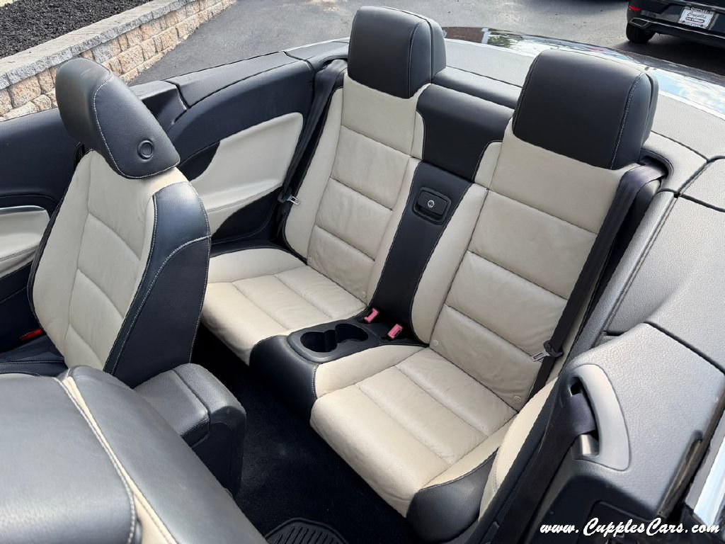 Used 2015 Volkswagen Eos Final Edition FWD image 7