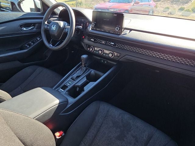 Used 2024 Honda Accord EX image 11