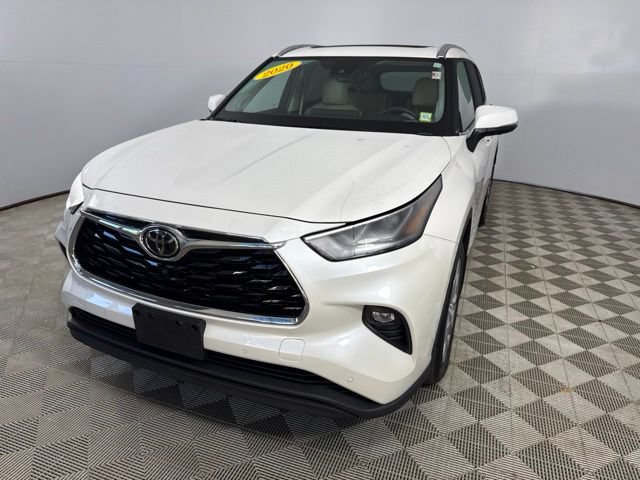 Used 2020 Toyota Highlander Limited AWD/4WD image 3