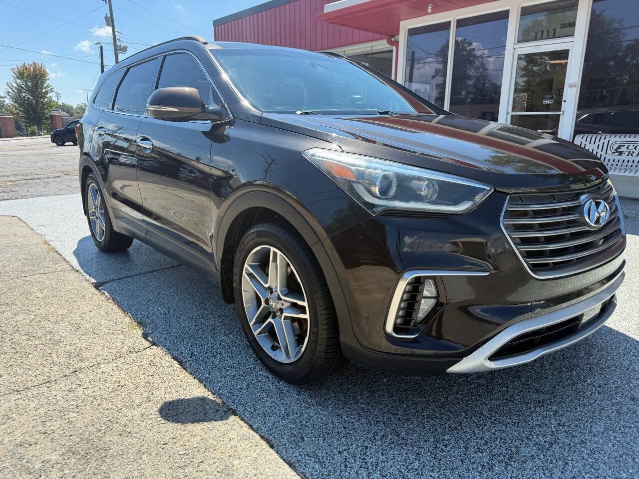 Used 2018 Hyundai Santa Fe AWD w/ SE Ultimate Tech Package 03 image 1