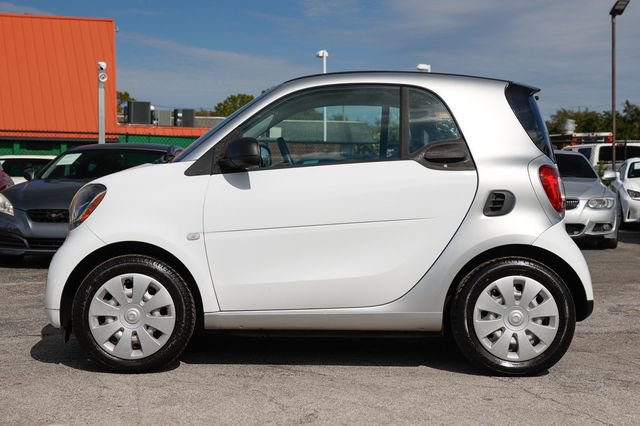 Used 2016 smart fortwo Prime image 4