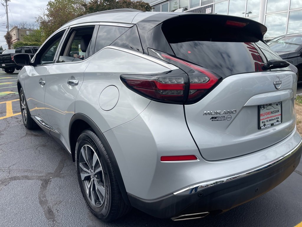 Certified 2023 Nissan Murano SV image 3