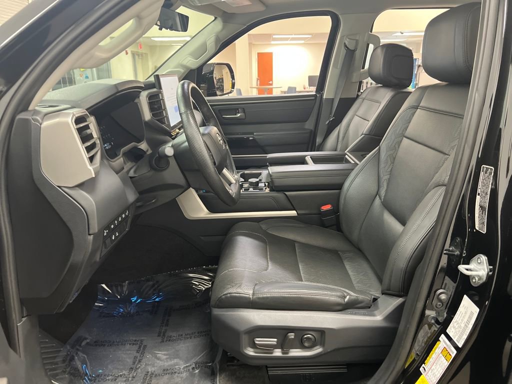 Used 2024 Toyota Tundra Limited image 11