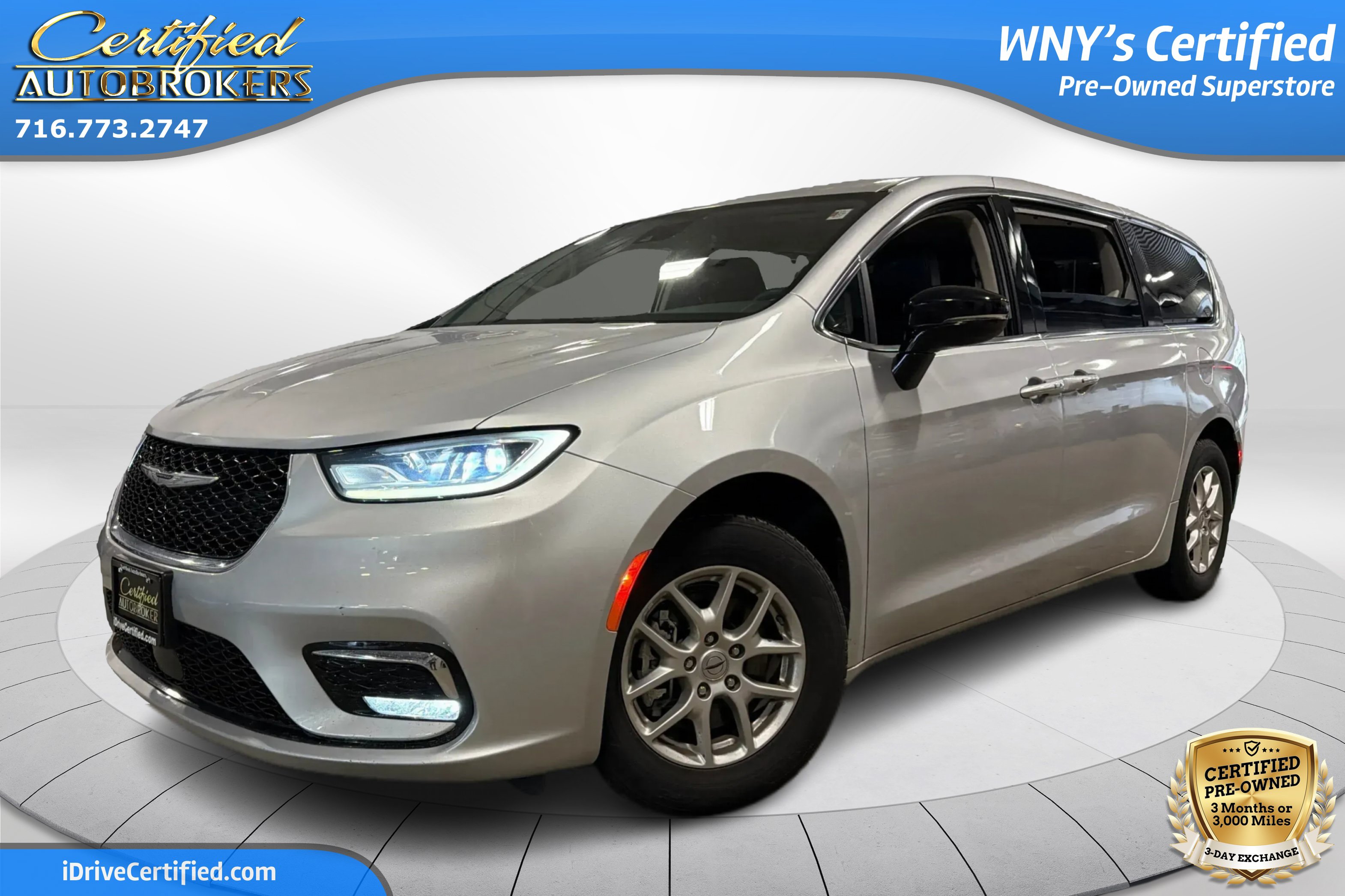 Used 2024 Chrysler Pacifica Touring-L