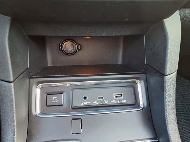 Certified 2023 Subaru Ascent Limited w/ Technology Package AWD/4WD image 17