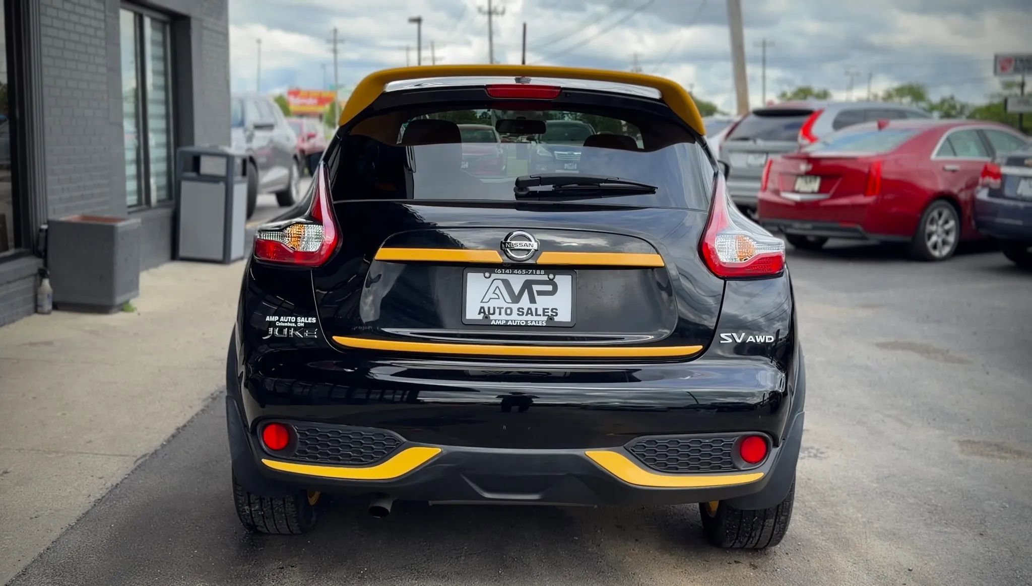 Used 2015 Nissan Juke SV w/ Technology Package AWD/4WD image 3