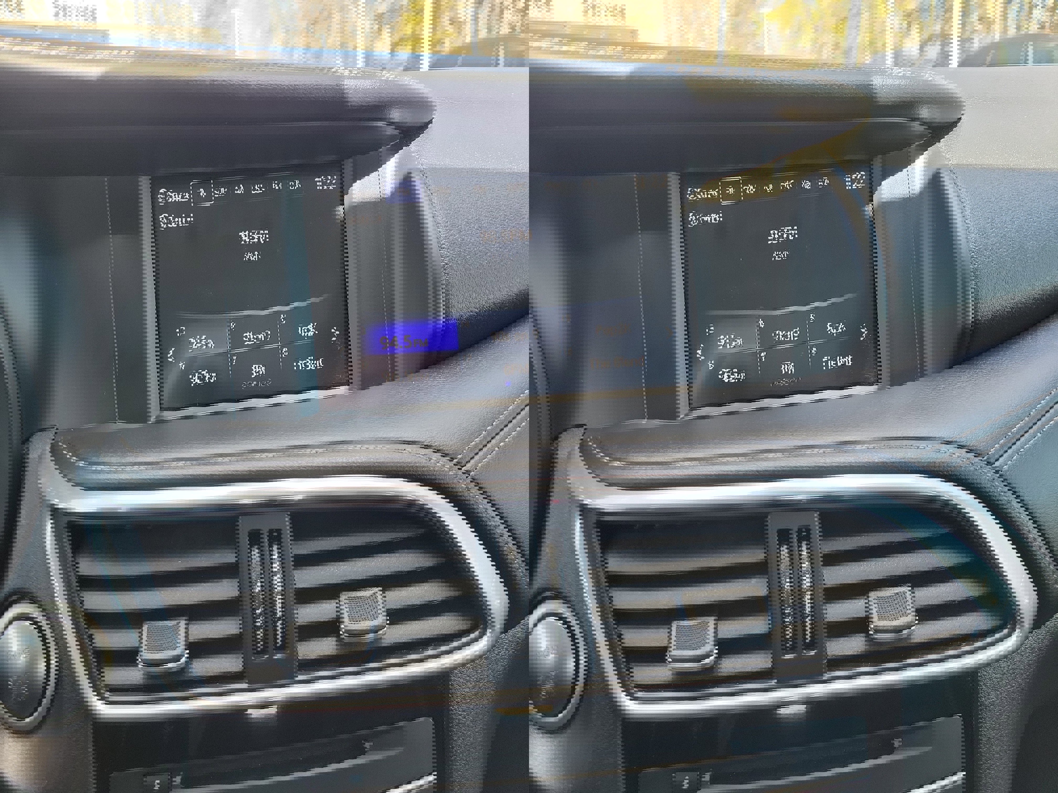 Used 2019 INFINITI QX30 Premium w/ Navigation Package image 24