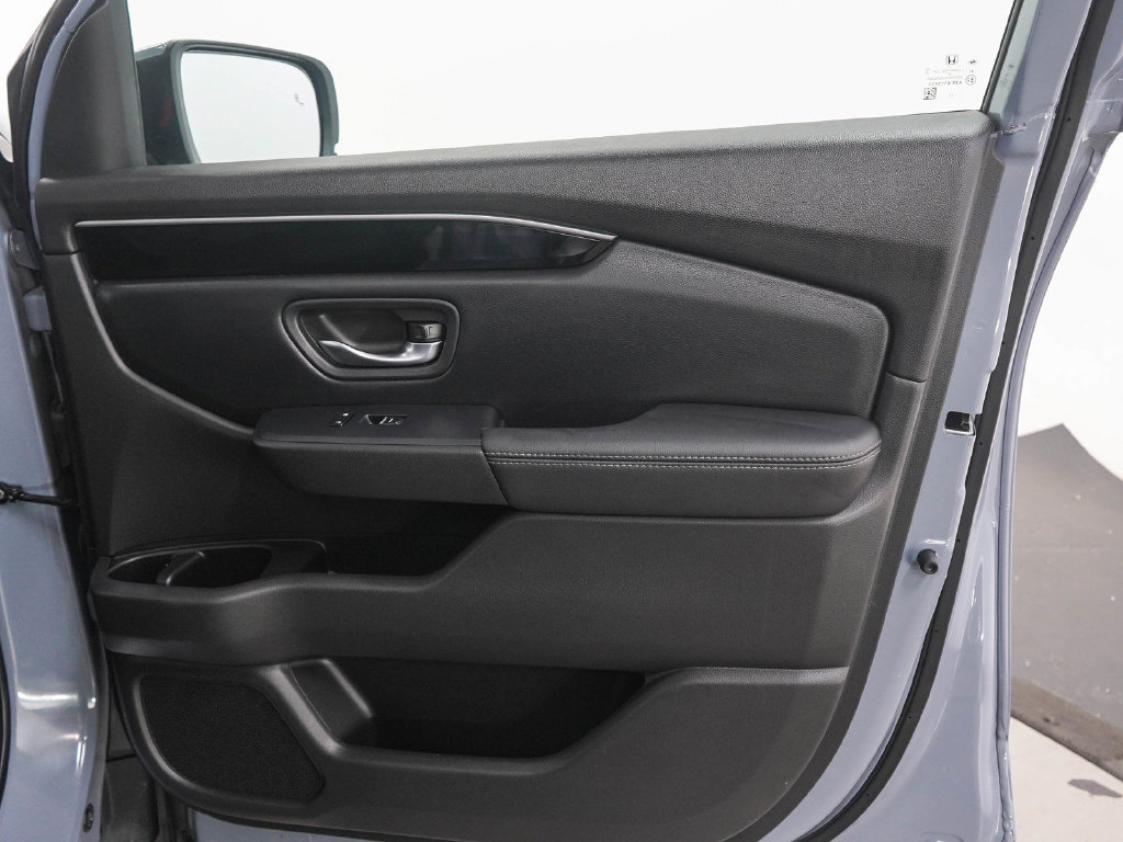 Used 2023 Honda Pilot Touring image 12
