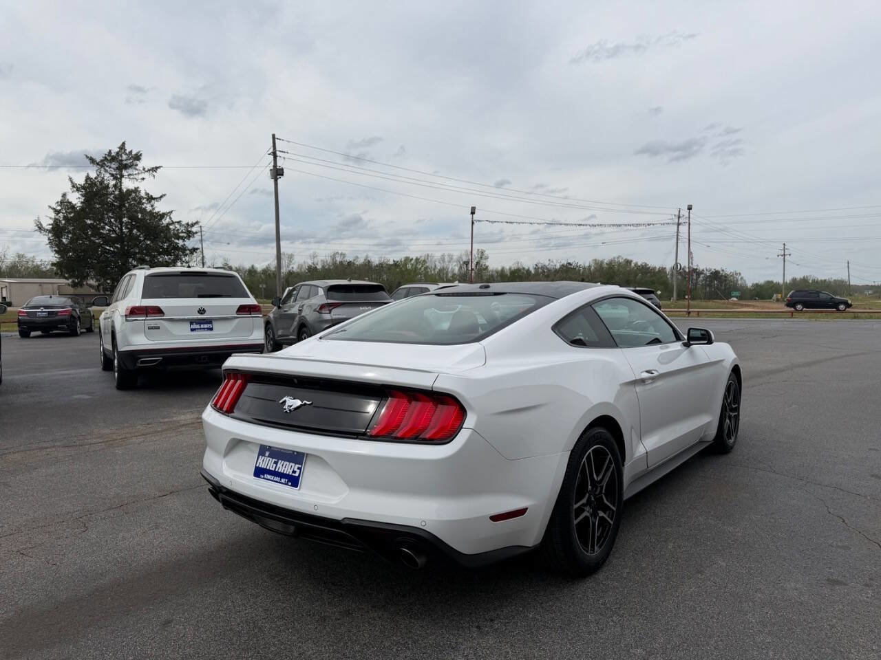 Used 2019 Ford Mustang Coupe w/ Equipment Group 101A RWD image 6