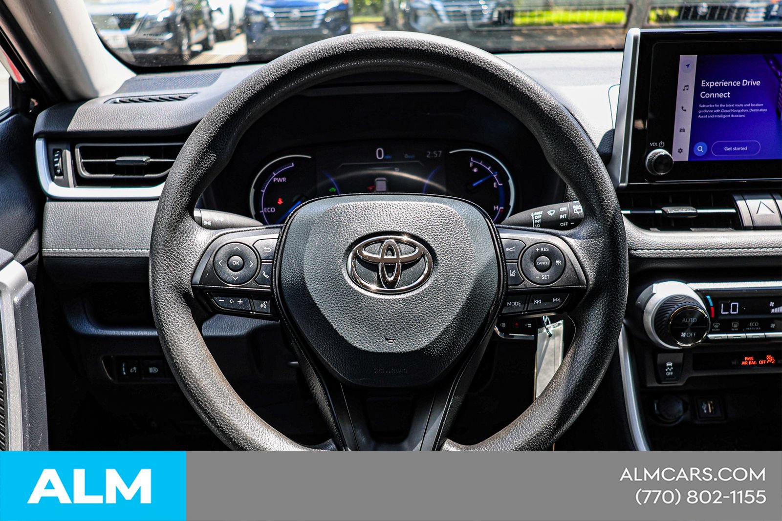 Used 2024 Toyota RAV4 LE AWD/4WD image 23