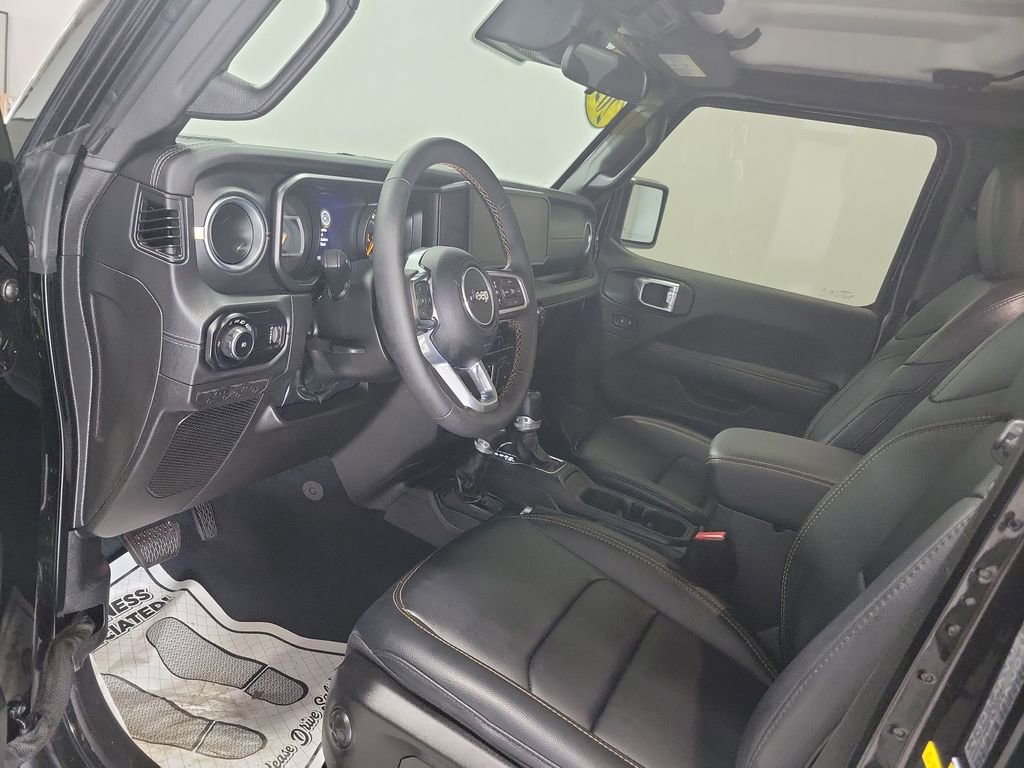 Used 2024 Jeep Wrangler Sahara w/ Safety Group image 23