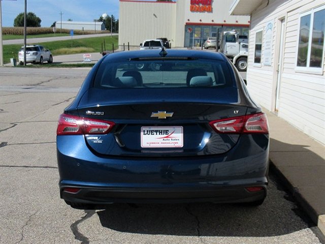 Used 2021 Chevrolet Malibu LT FWD image 8