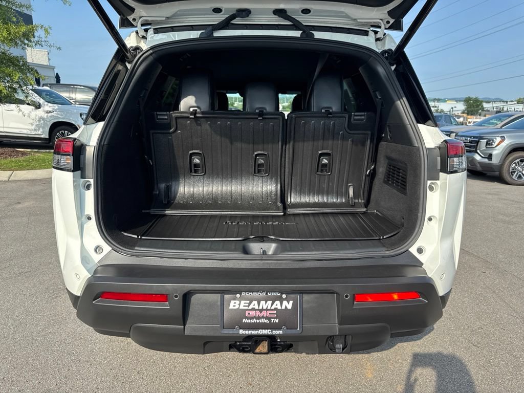Used 2025 Nissan Pathfinder Rock Creek AWD/4WD image 27