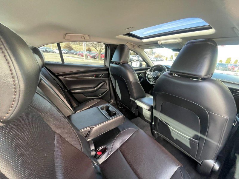 Used 2021 MAZDA MAZDA3 2.5 Turbo Sedan w/Premium Plus image 11