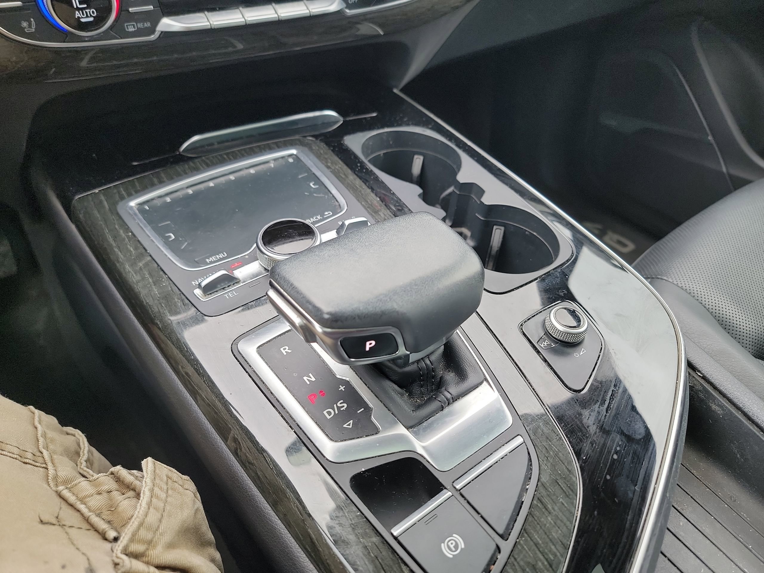 Used 2019 Audi Q7 3.0T Prestige w/ Prestige Package image 24