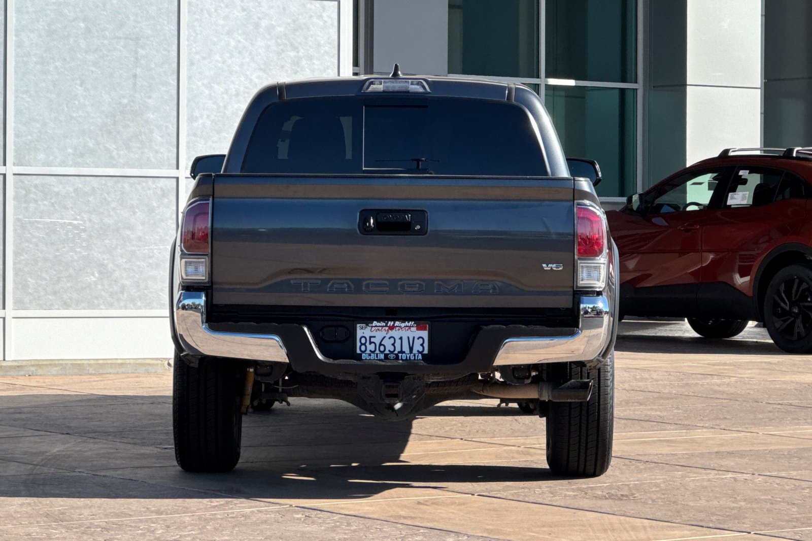 Certified 2023 Toyota Tacoma TRD Off-Road AWD/4WD image 6