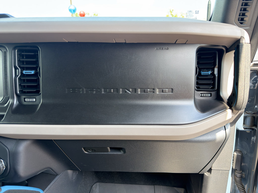 Used 2023 Ford Bronco Wildtrak AWD/4WD image 19