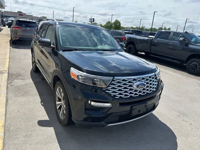 Used 2020 Ford Explorer Platinum w/ Premium Technology Package AWD/4WD image 25