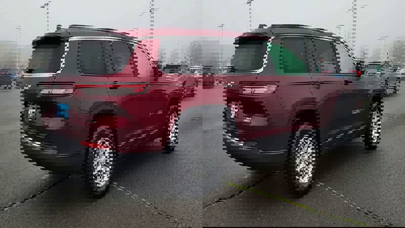 Used 2024 Jeep Grand Cherokee L Laredo w/ Luxury Tech Group I image 8