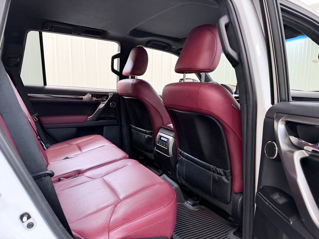 Used 2023 Lexus GX 460 Luxury AWD/4WD image 32