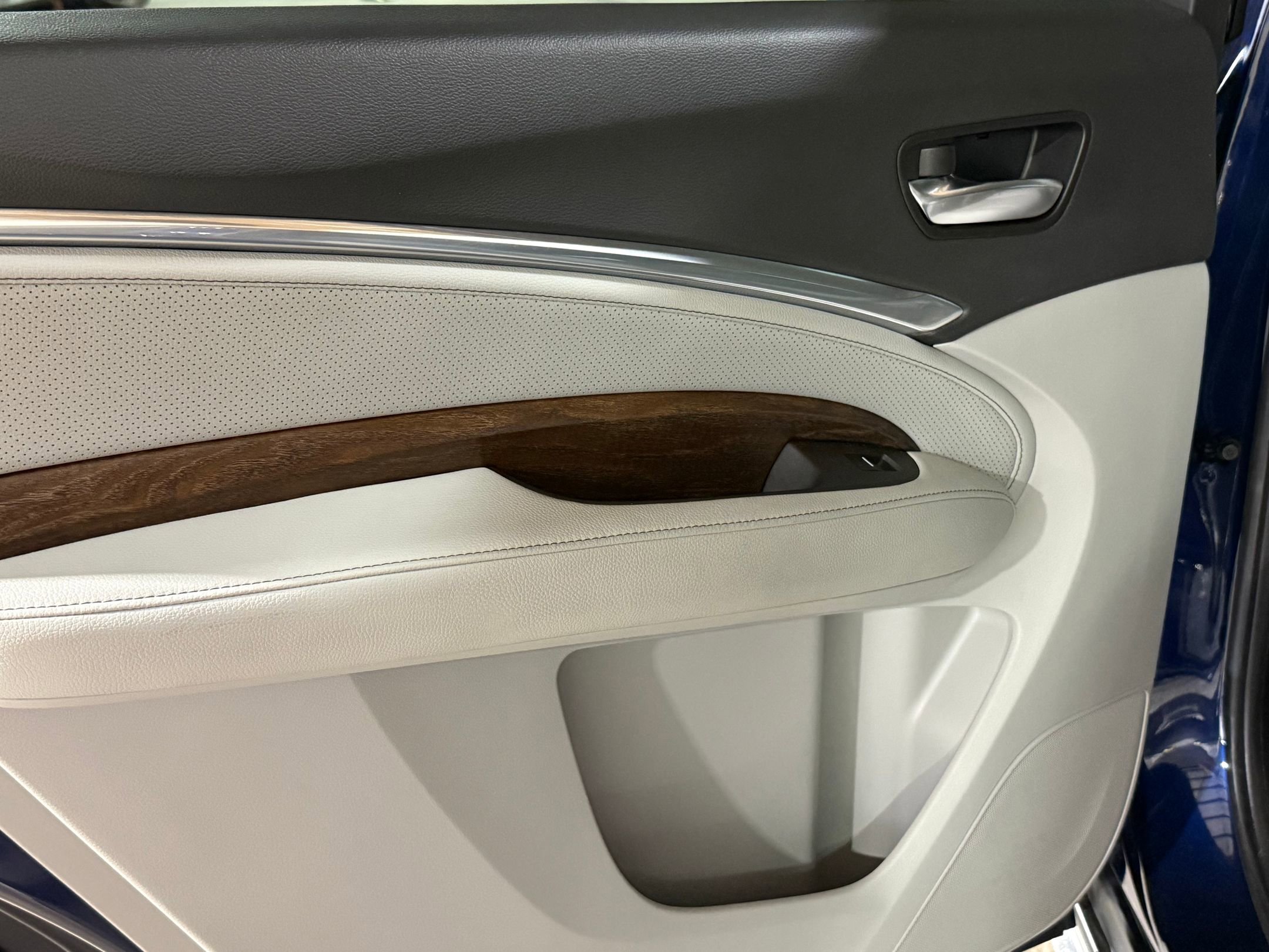 Used 2020 Acura MDX FWD w/ Technology Package image 33