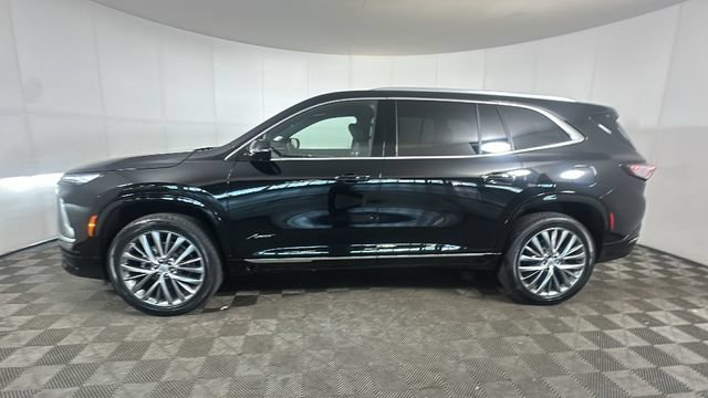 Used 2025 Buick Enclave Avenir w/ Trailering Package, 5000 lbs. FWD image 5