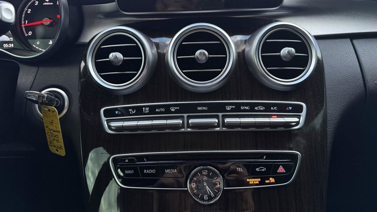 Used 2018 Mercedes-Benz C 300 4MATIC Coupe image 48