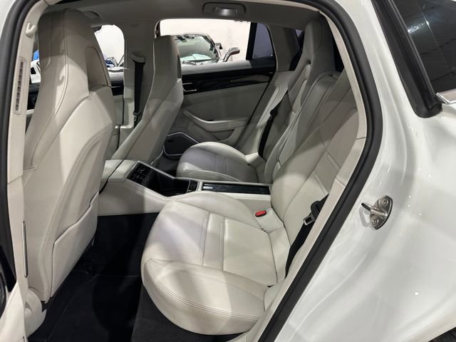 Used 2017 Porsche Panamera 4S w/ Sport Package image 19