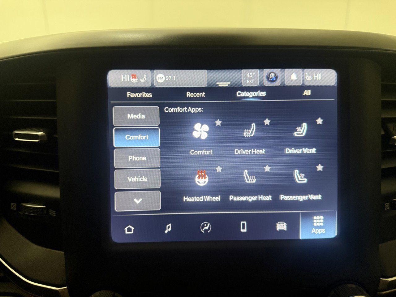 Used 2022 RAM 3500 Laramie image 19