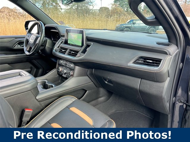 Used 2023 GMC Yukon AT4 image 30