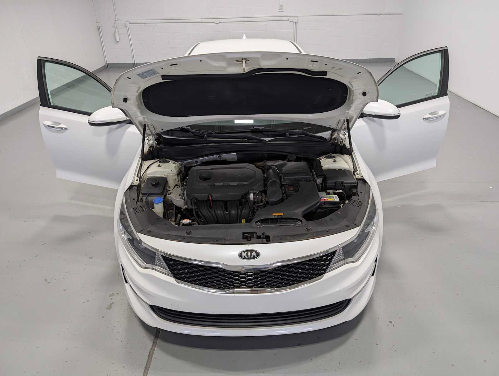 Used 2016 Kia Optima LX FWD image 12