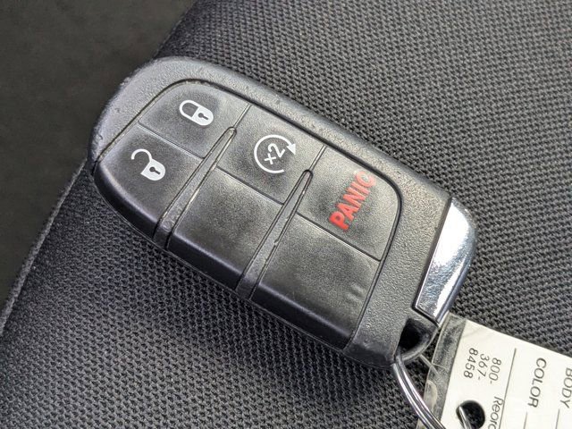 Used 2020 Jeep Renegade Sport FWD image 28