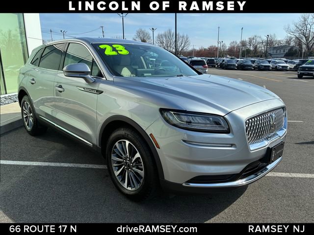 Used 2023 Lincoln Nautilus AWD w/ Premium Package image 10