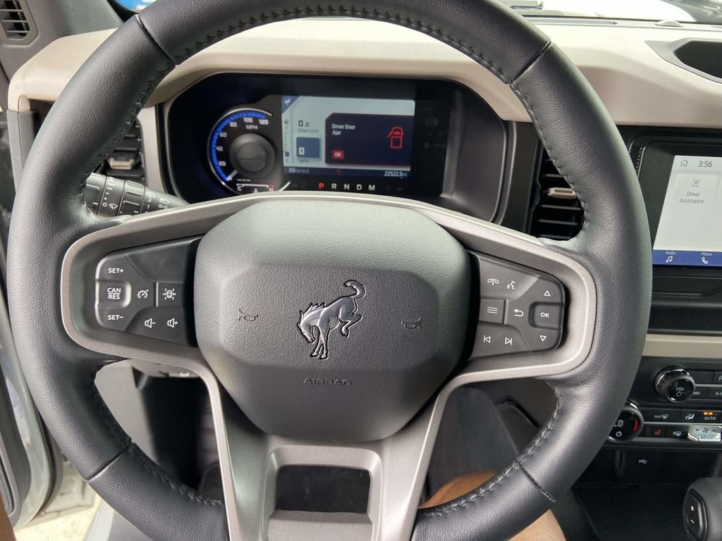 Used 2023 Ford Bronco Big Bend AWD/4WD image 36