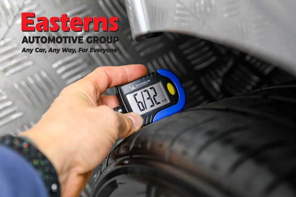 Used 2023 Chrysler 300 S image 27