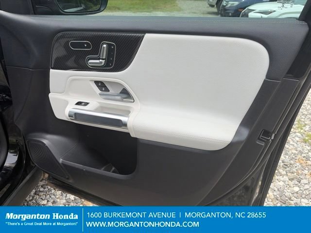 Used 2021 Mercedes-Benz GLB 250 image 30