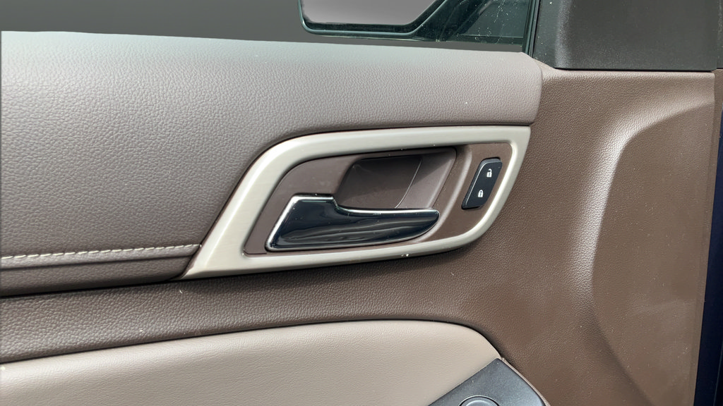 Certified 2020 GMC Yukon XL Denali w/ Denali Premium Package AWD/4WD image 30