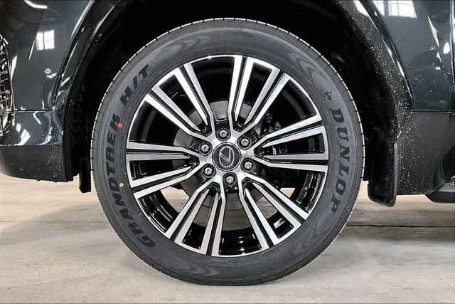 New 2026 Lexus LX 700h Luxury w/ Accessory Package (Z1) AWD/4WD image 12