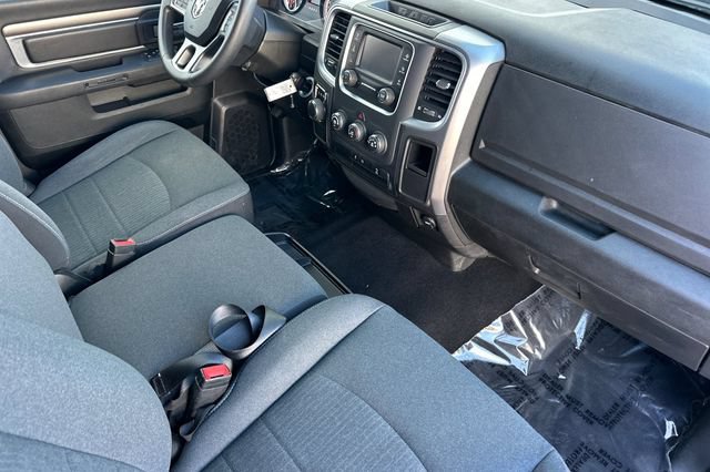 Used 2024 RAM 1500 Warlock RWD image 17