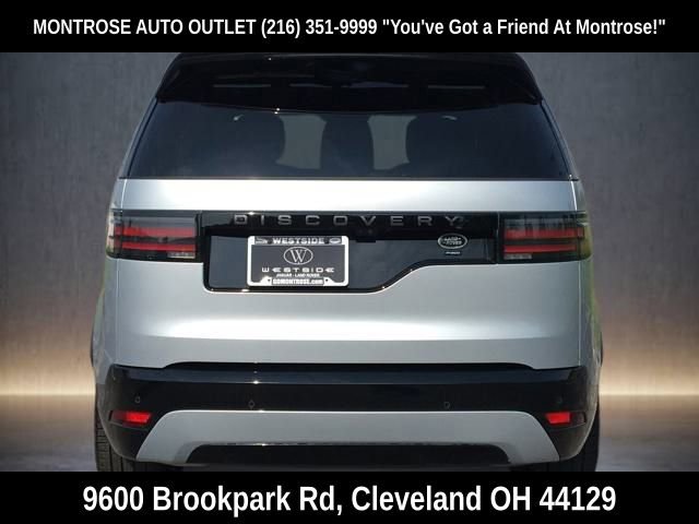 New 2023 Land Rover Discovery HSE R-Dynamic image 5