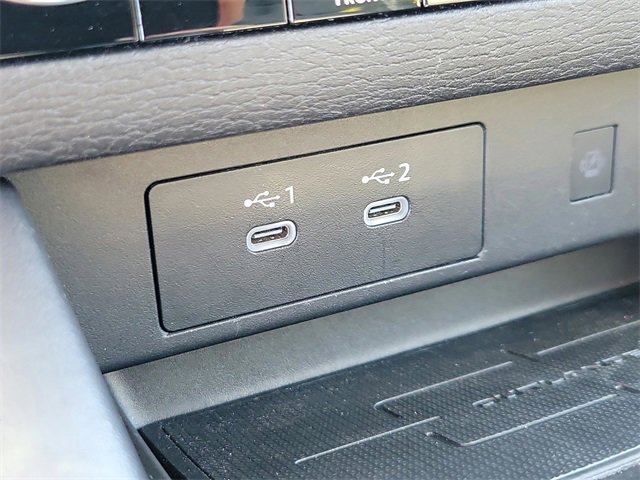 Used 2025 Mitsubishi Outlander SE image 30