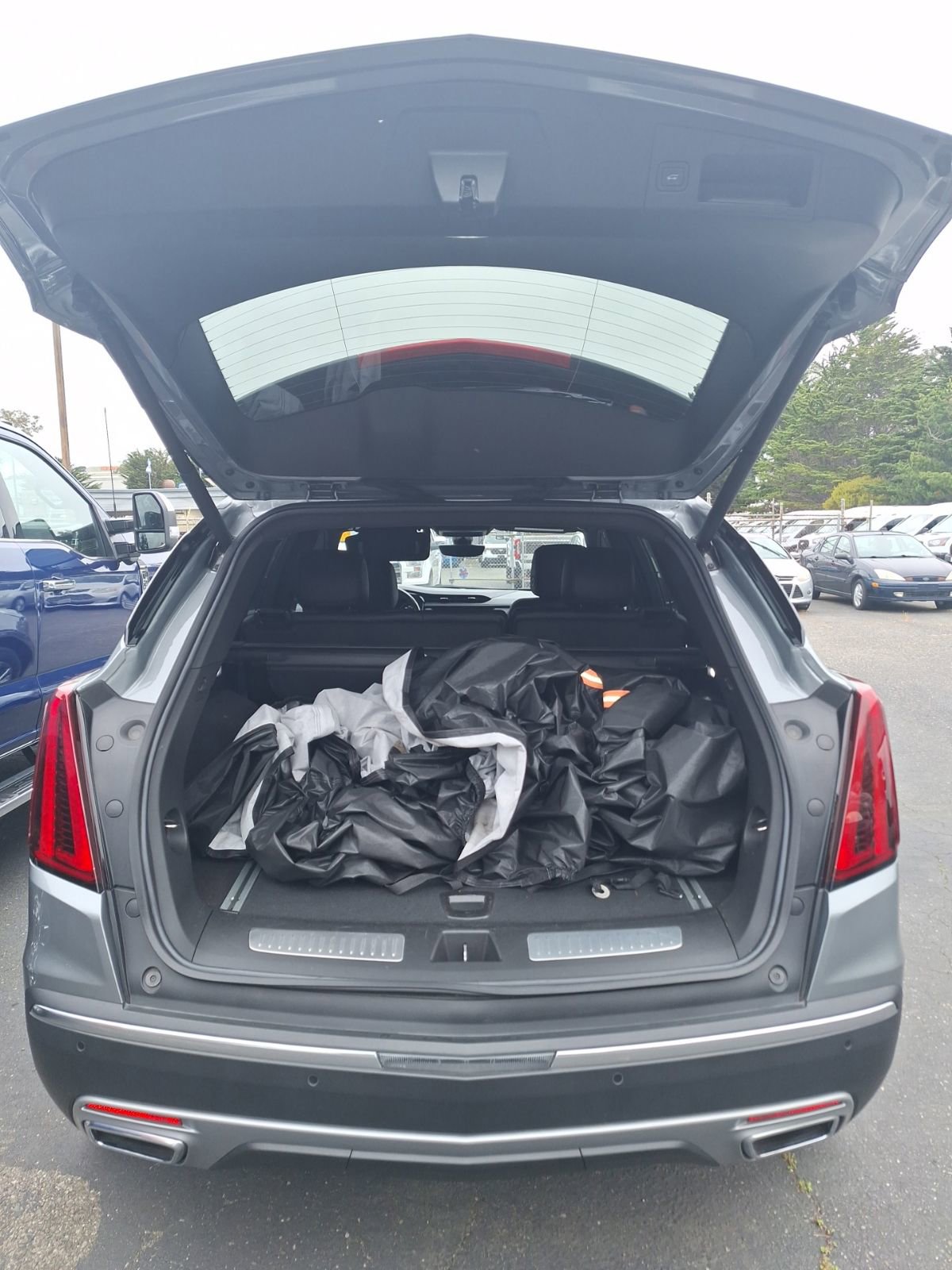 Used 2023 Cadillac XT5 Premium Luxury w/ Technology Package FWD image 8