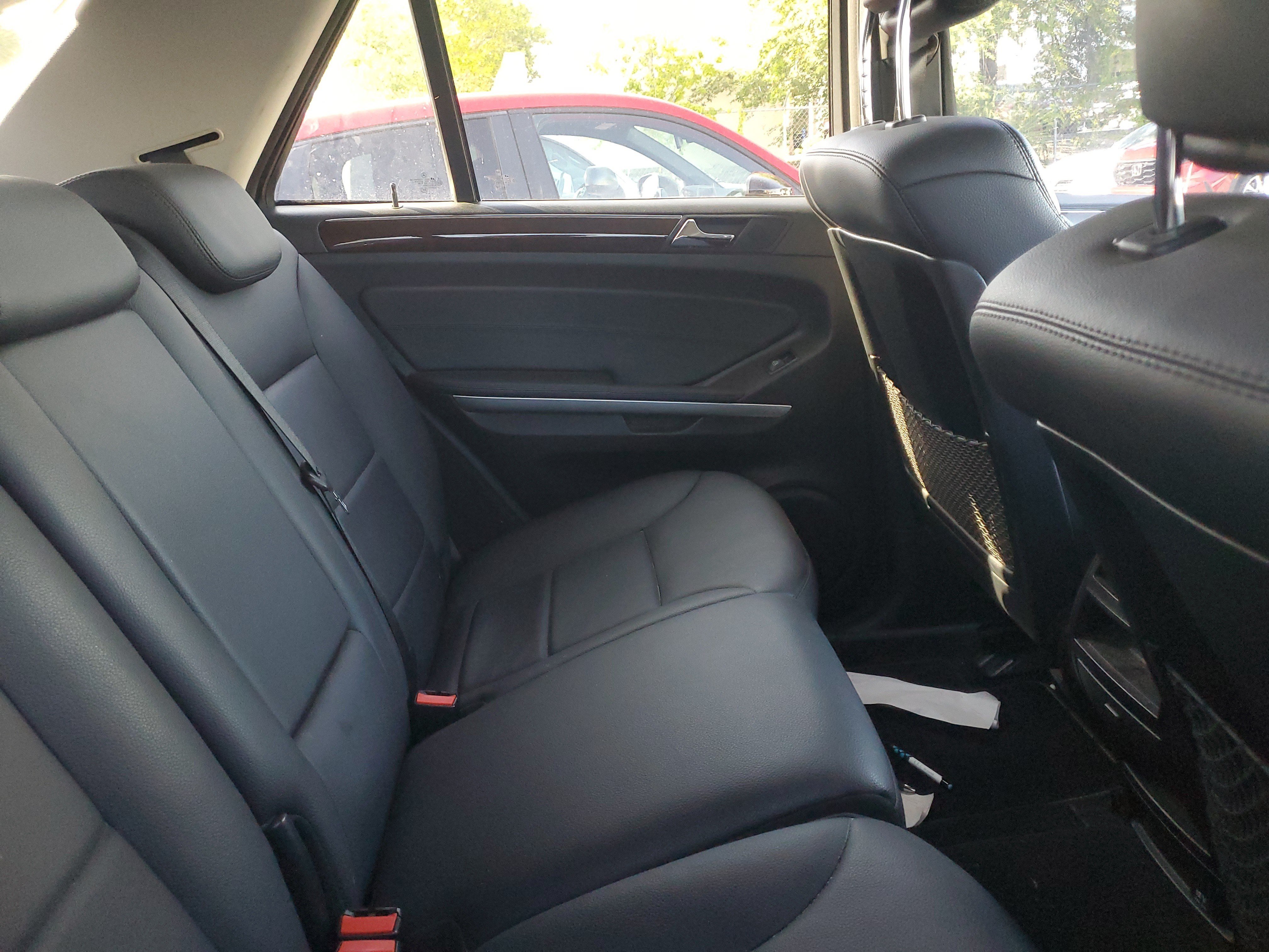 Used 2011 Mercedes-Benz ML 350 4MATIC image 10