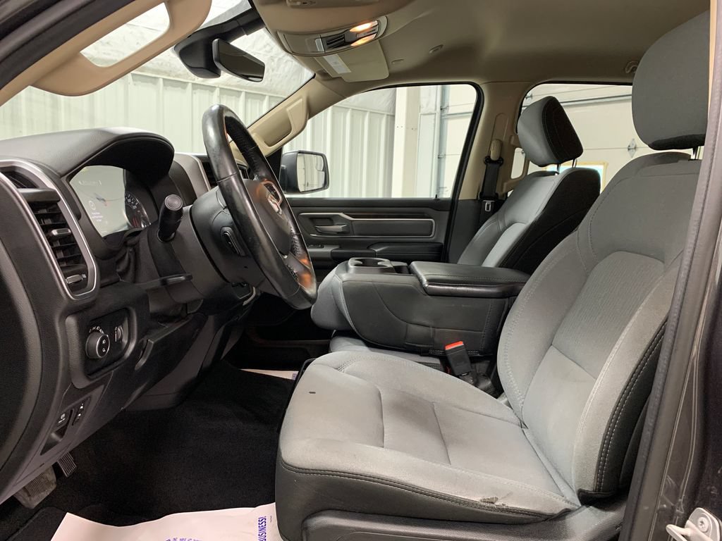 Used 2020 RAM 1500 Big Horn AWD/4WD image 4
