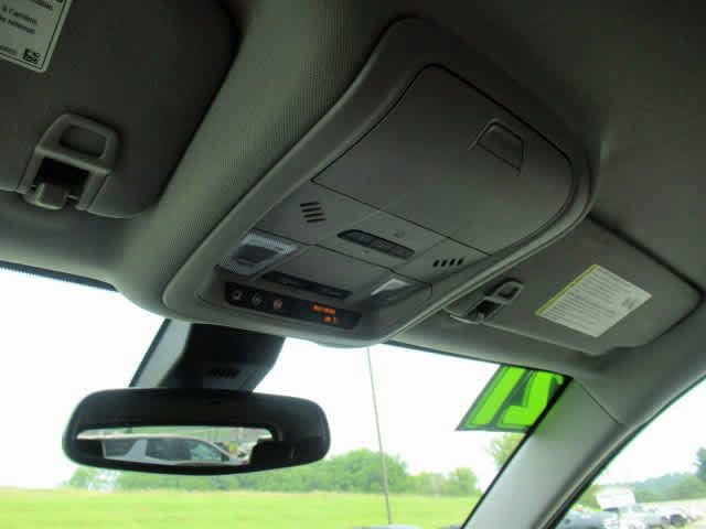 Used 2021 GMC Terrain SLT image 26