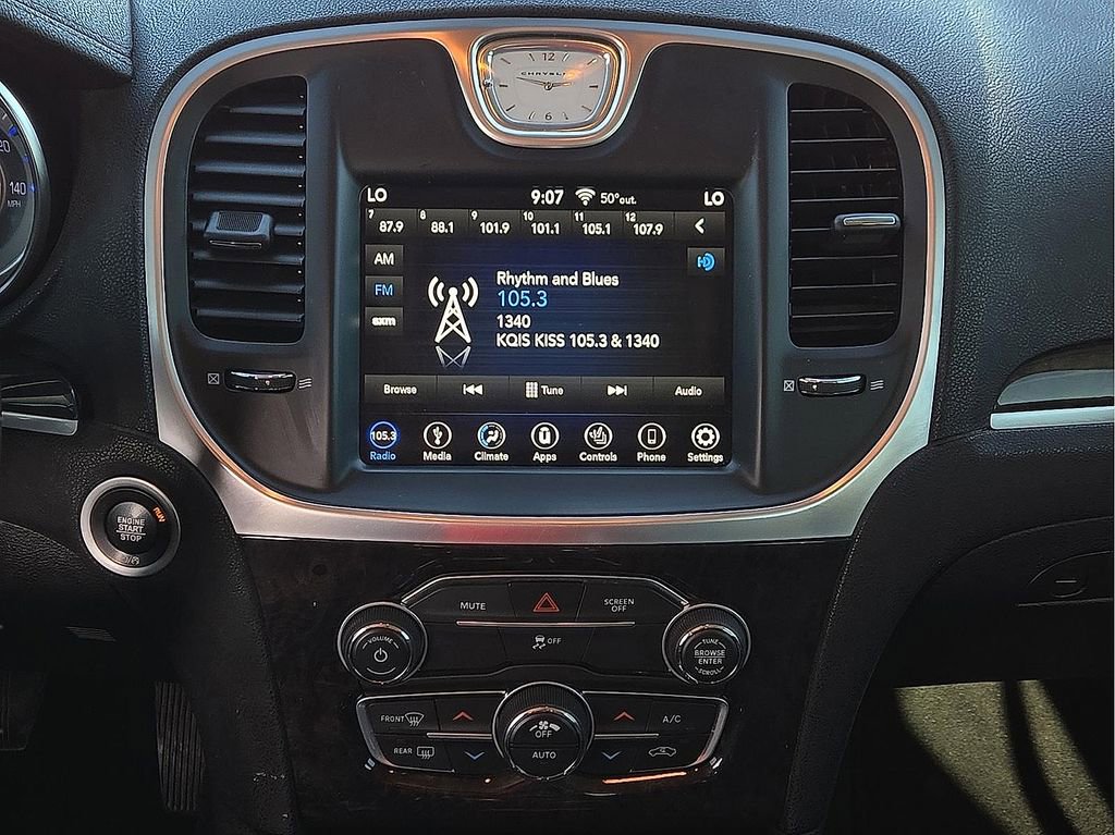 Used 2019 Chrysler 300 Limited image 12