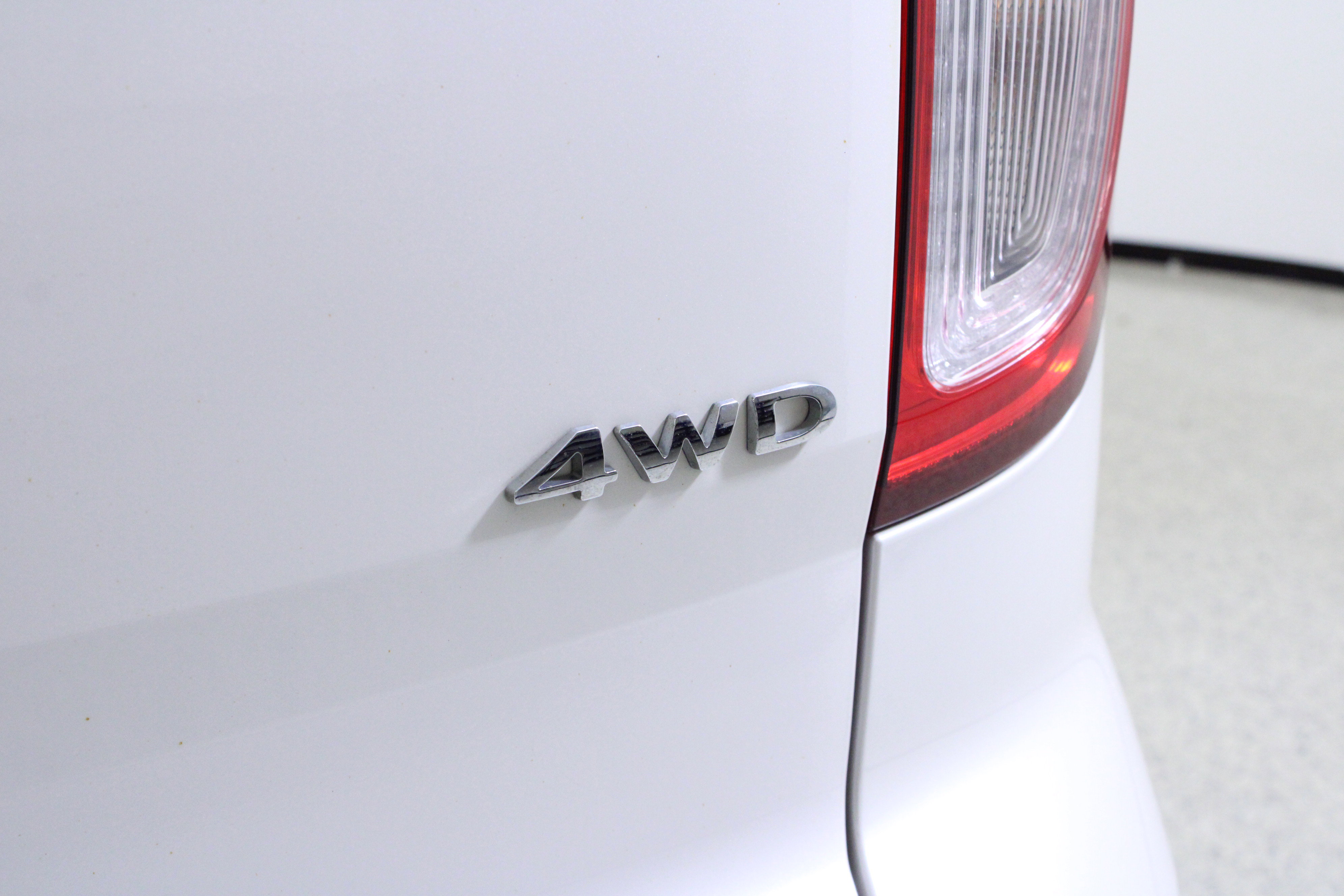 Used 2011 Ford Explorer Limited w/ 302A Rapid Spec Order Code image 10