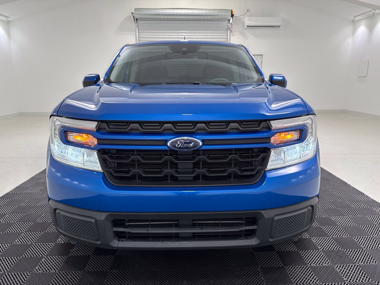 Used 2022 Ford Maverick XL FWD image 2